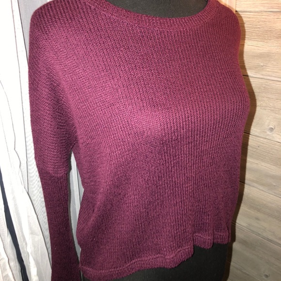 Cute sweater - Picture 2 of 4